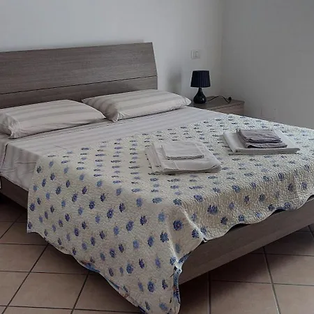 & Cinque Terre Apartment Moneglia