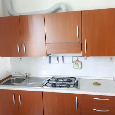 & Cinque Terre Apartment Moneglia